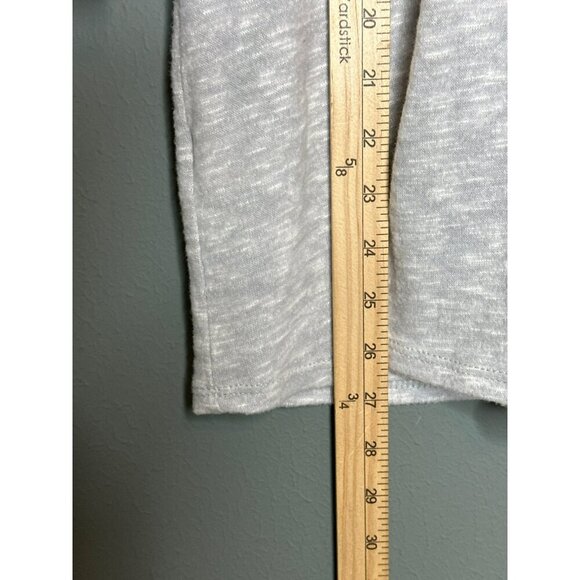 Kaileigh Luciana Women's Medium Back Detail Knit Top V-Neck NWT USA MADE - Picture 4 of 10